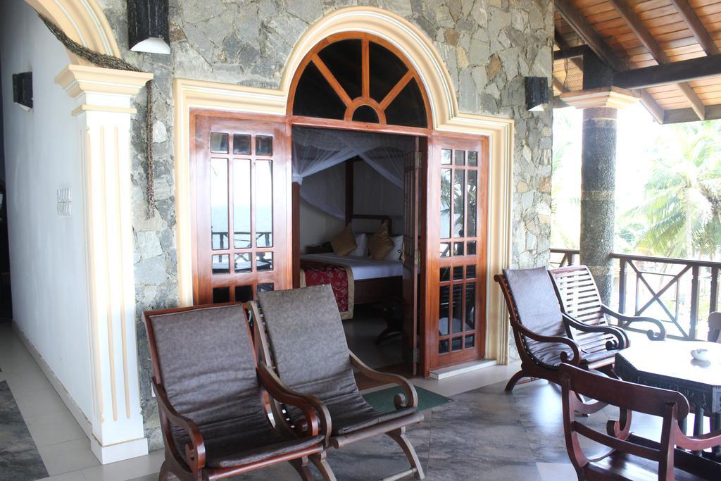 Warahena Beach Hotel Bentota Ngoại thất bức ảnh