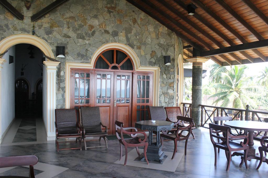 Warahena Beach Hotel Bentota Ngoại thất bức ảnh
